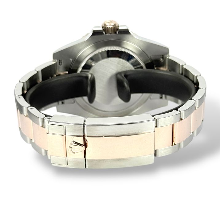 Rolex GMT Master II 126711 CHNR Image 4